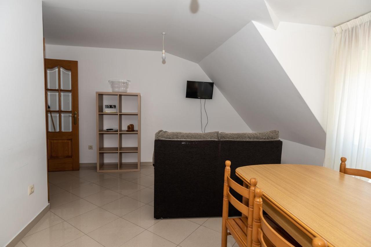 Apartamentos O Grove Εξωτερικό φωτογραφία