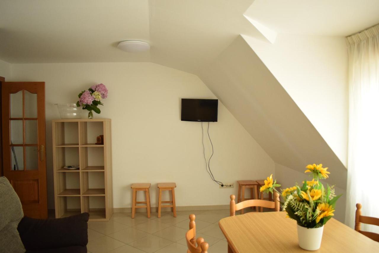 Apartamentos O Grove Εξωτερικό φωτογραφία
